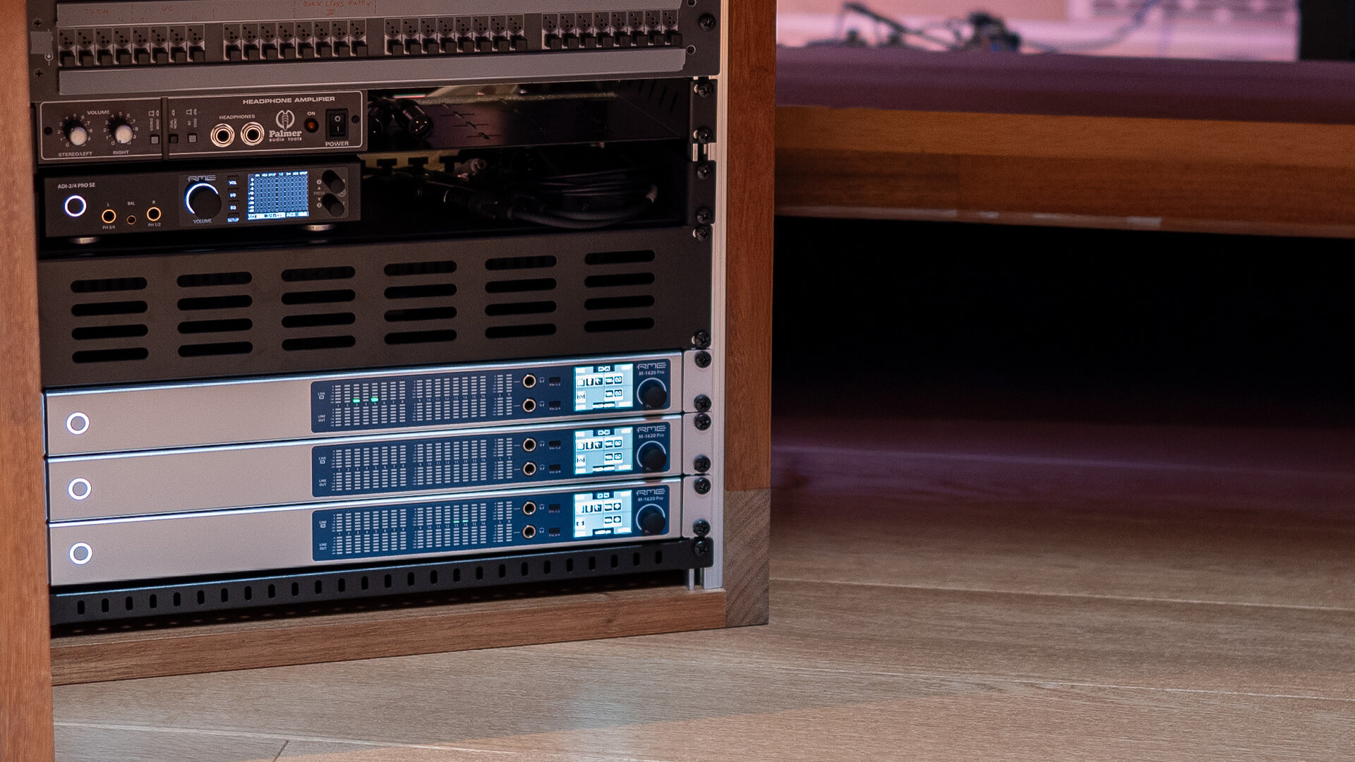 M-1620 Pro 3台、ADI-2/4 Pro SEを導入