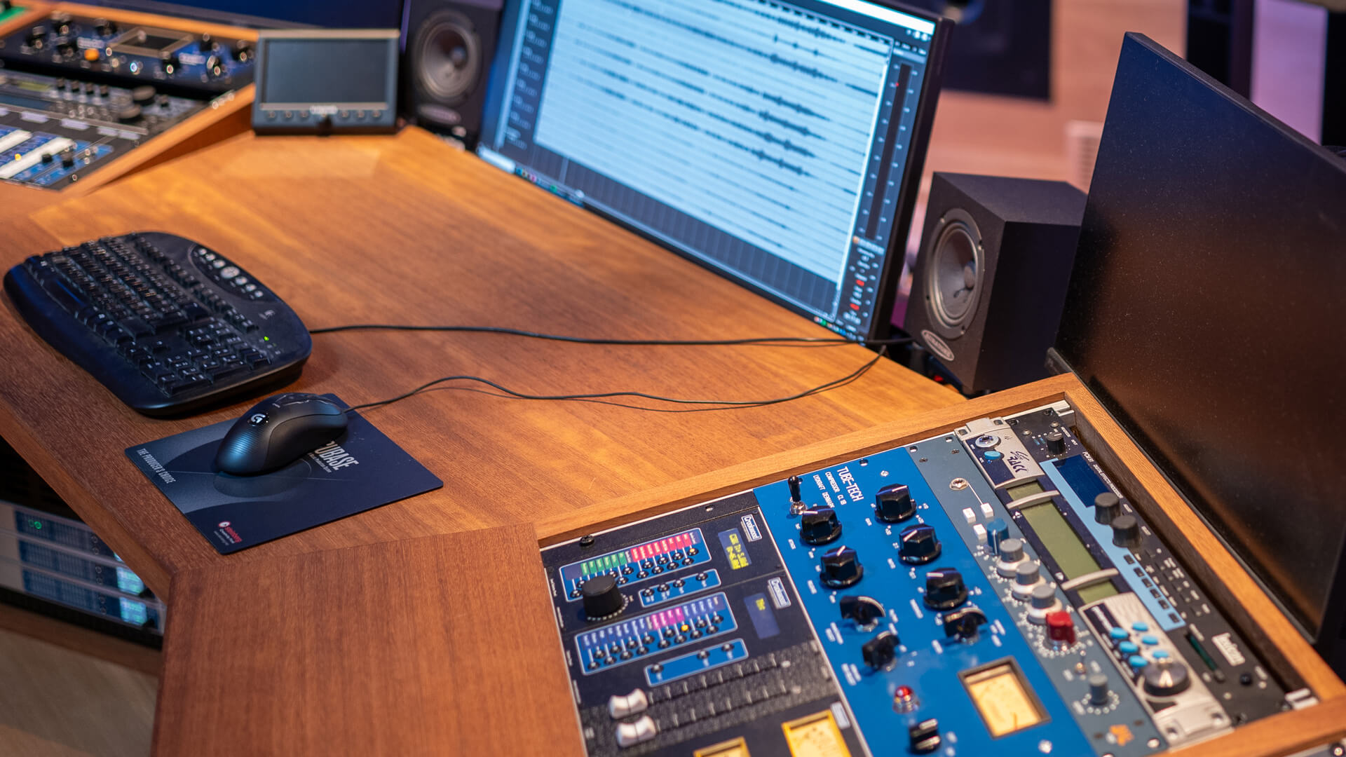 Floor 4 Studio