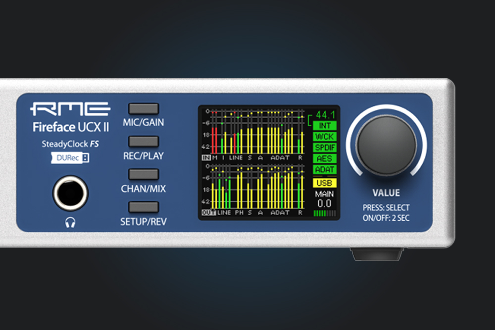 高品位ヘッドフォン出力